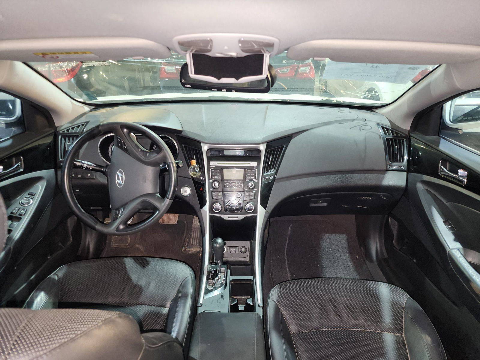 HYUNDAI SONATA 2011 - Marhaba Auction Used Cars - Image 8