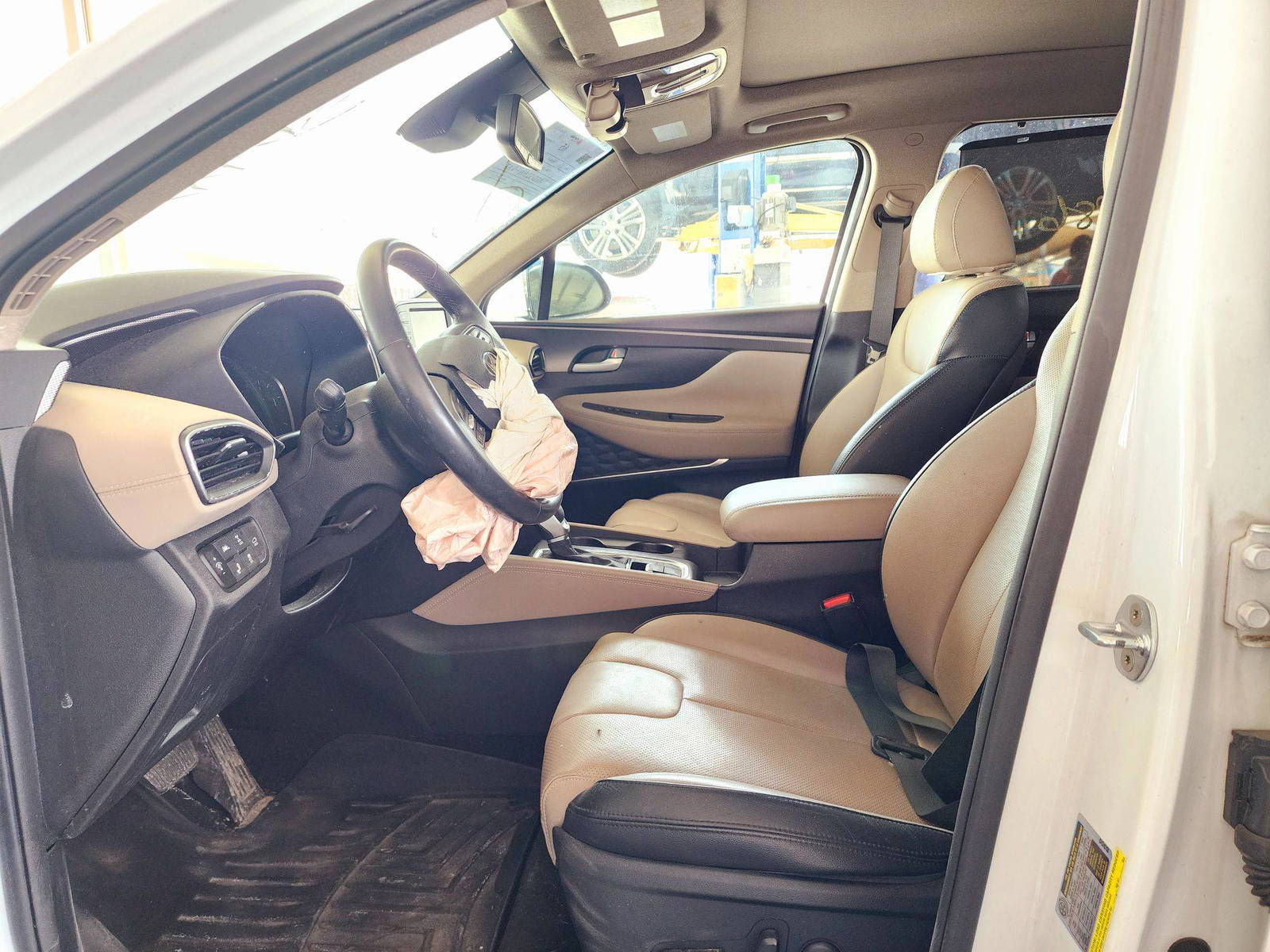 2019 HYUNDAI SANTA FE — 87627 Miles — Lot 6KH018766 — Souq - Marhaba Auctions Used Cars - Image 6