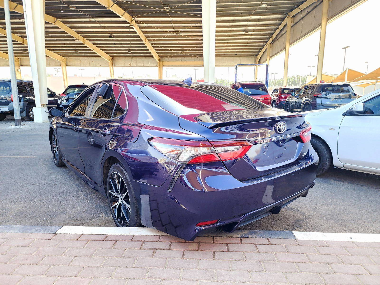 2022 TOYOTA CAMRY — 76912 Miles — Lot 11AK5NU630478 — Souq - Marhaba Auctions Used Cars - Image 4