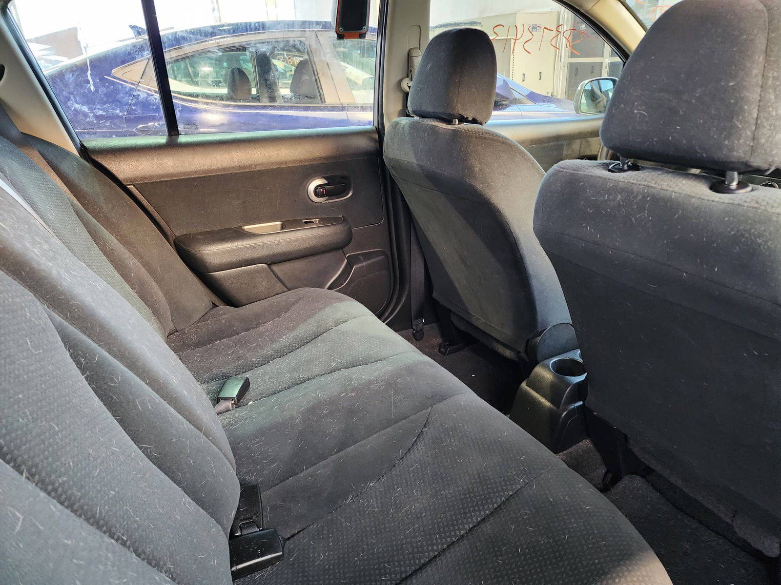2012 NISSAN VERSA — 186992 Miles — Lot 38373413 - Marhaba Auctions Used Cars - Image 5