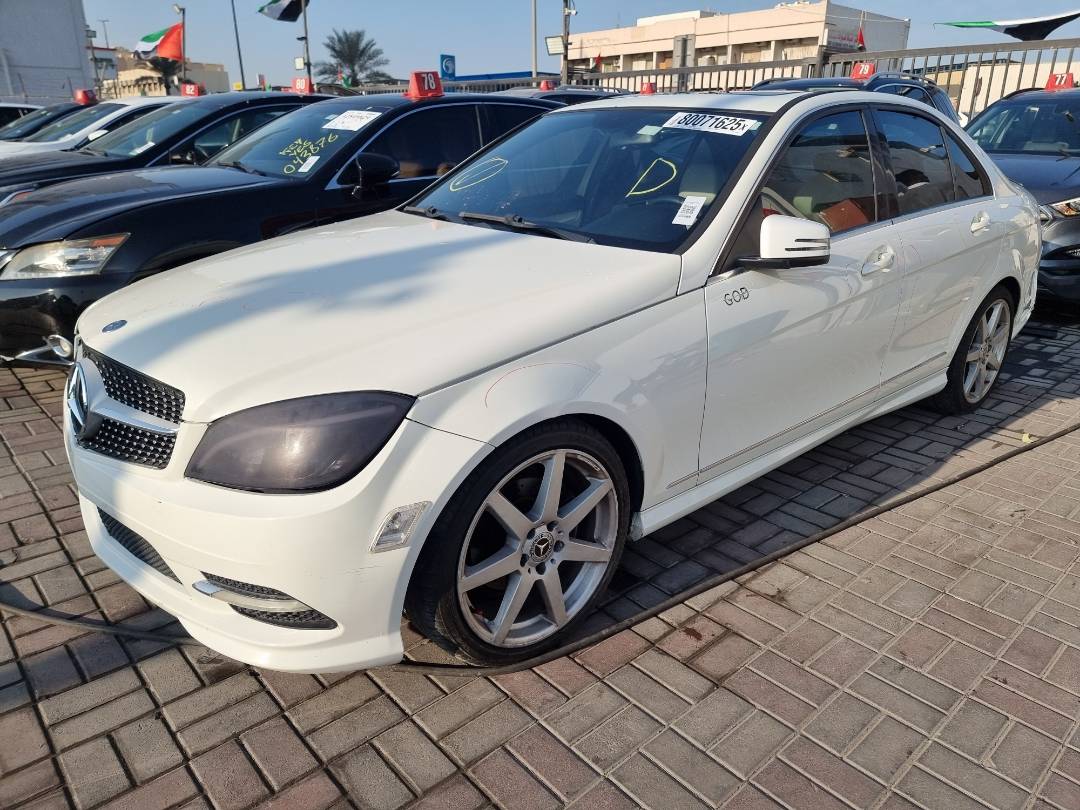 MERCEDES BENZ C300 2011 - Marhaba Auction Used Cars - Image 3