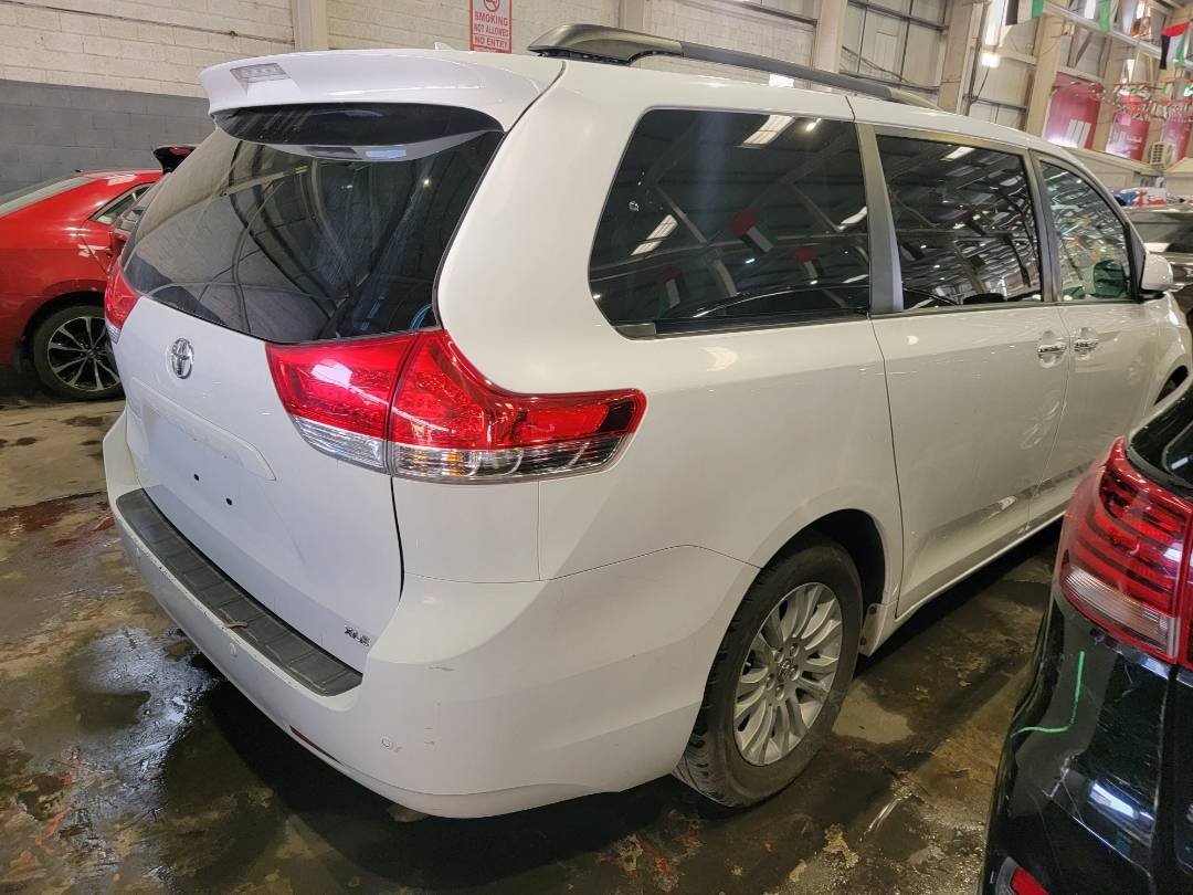 2011 TOYOTA SIENNA — 187228 Miles — Lot 41161430 — Main - Marhaba Auctions Used Cars - Image 4