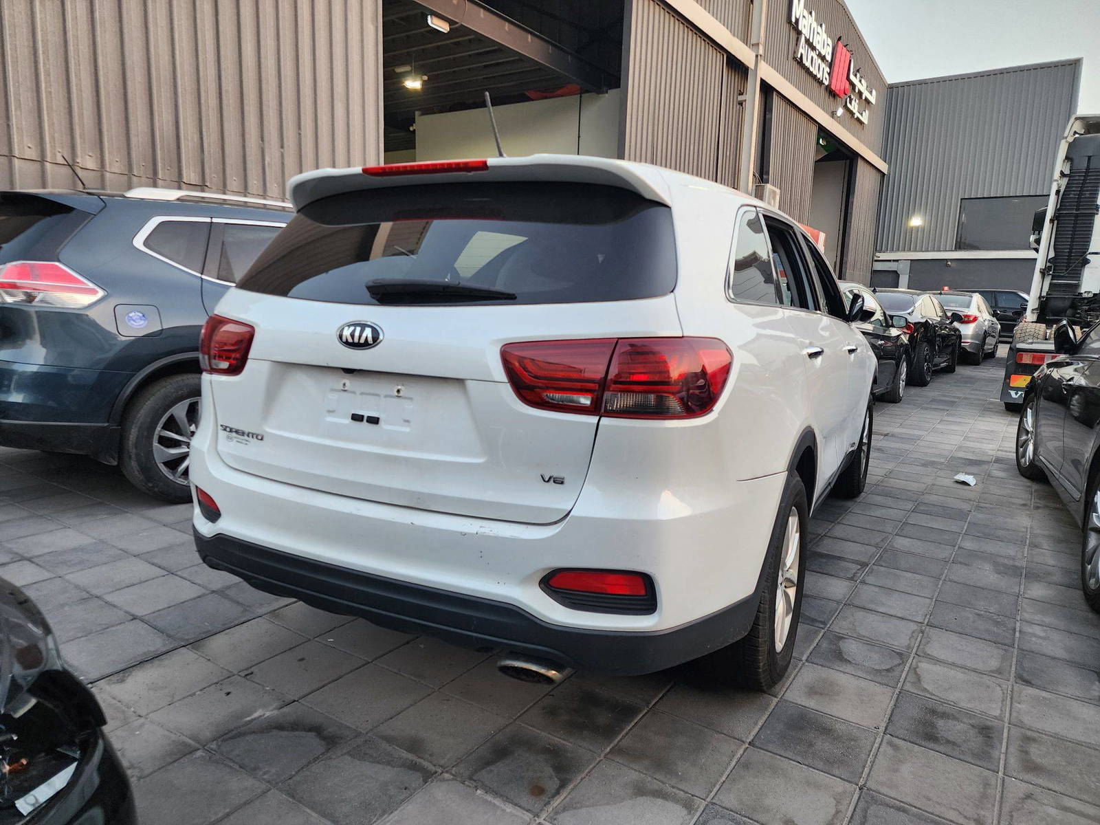 2019 KIA SORENTO — 116148 Miles — Lot 487527 — Al Quoz - Marhaba Auctions Used Cars - Image 6