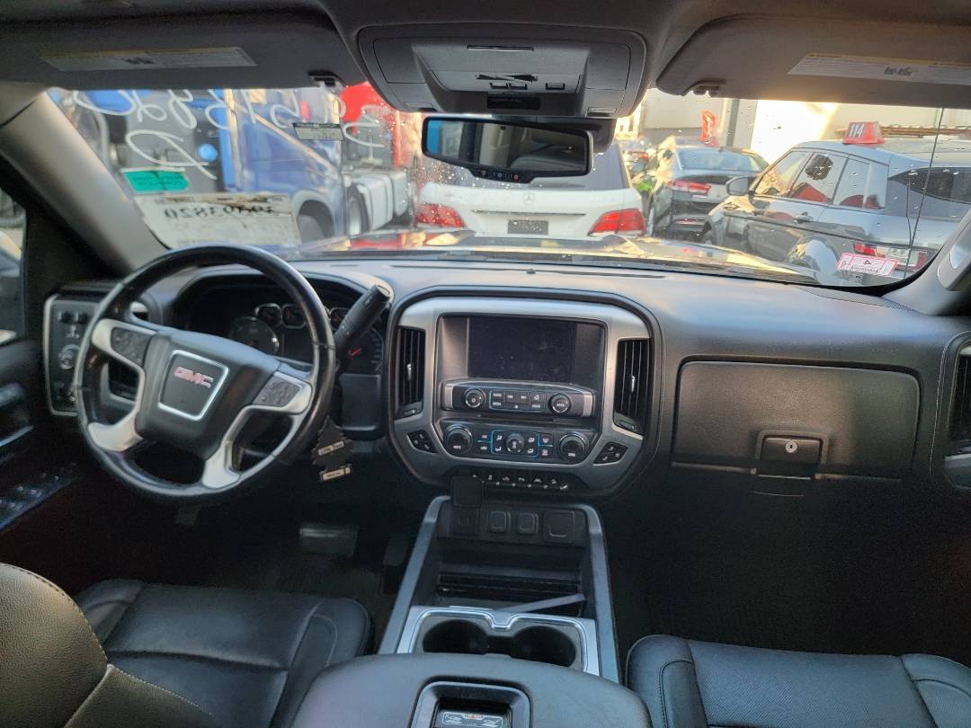 2018 GMC SIERRA — 117265 Miles — Lot C3JG121338 — Main - Marhaba Auctions Used Cars - Image 7
