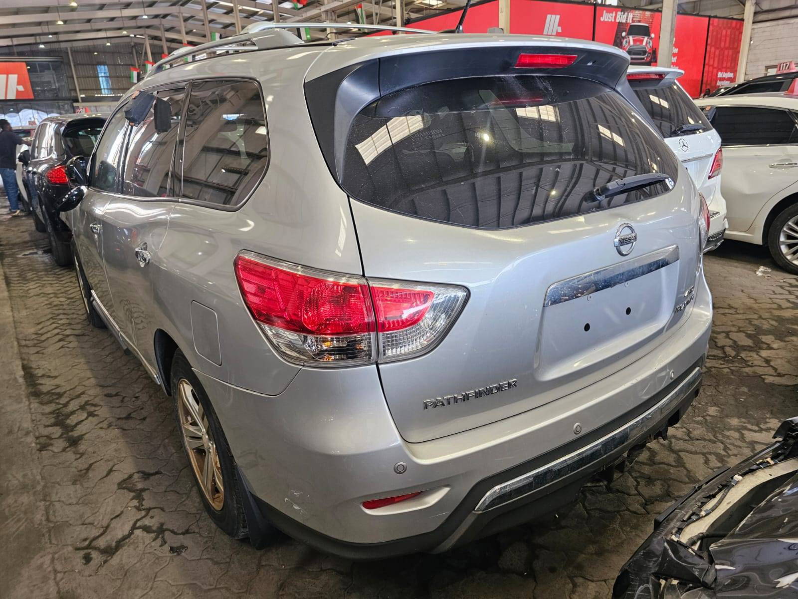 NISSAN PATHFINDER 2015 - Marhaba Auction Used Cars - Image 5