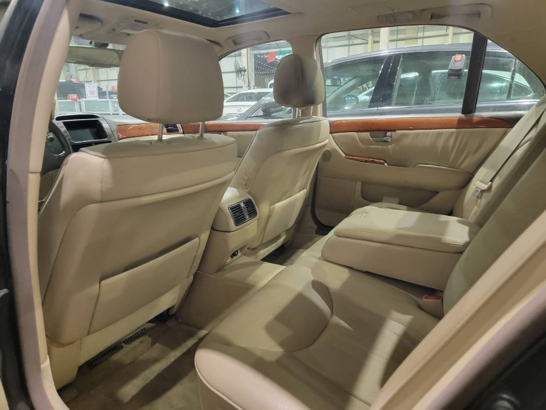 2005 LEXUS LS 430 — 219658 Miles — Lot 5007406 — Main - Marhaba Auctions Used Cars - Image 10