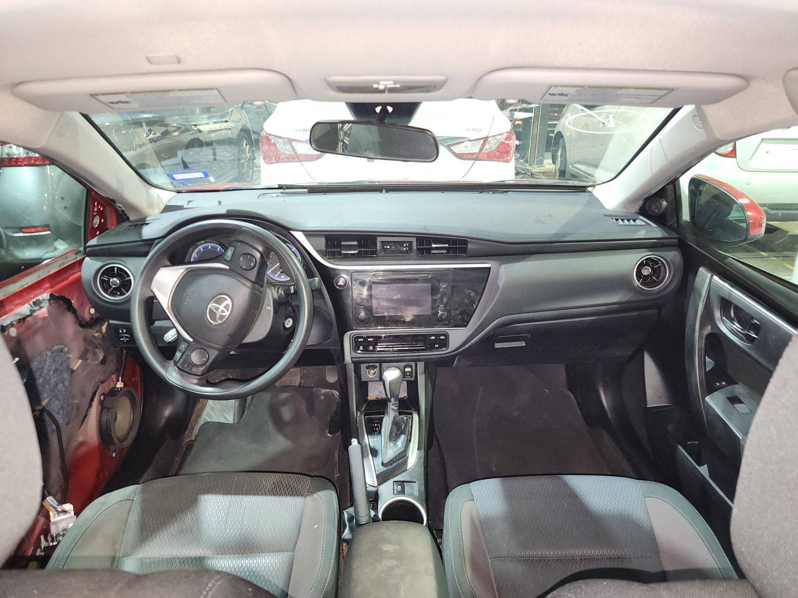 2019 TOYOTA COROLLA — 200396 Miles — Lot 67406674 — Souq - Marhaba Auctions Used Cars - Image 8