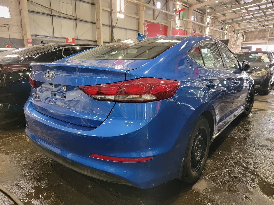 2018 HYUNDAI ELANTRA — 109953 KM — Lot 648399 — Souq - Marhaba Auctions Used Cars - Image 3