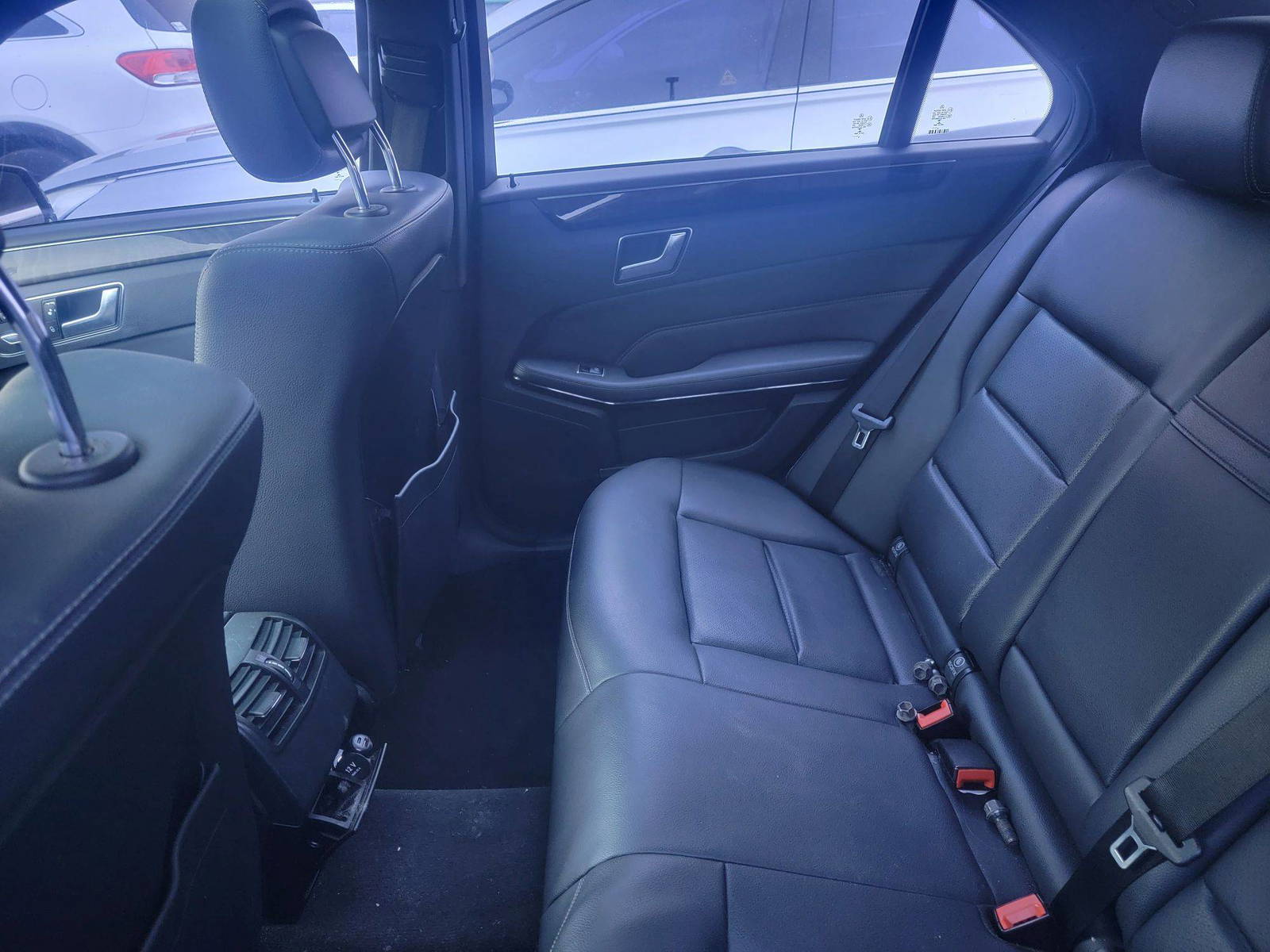 MERCEDES BENZ E 350 2015 - Marhaba Auction Used Cars - Image 9