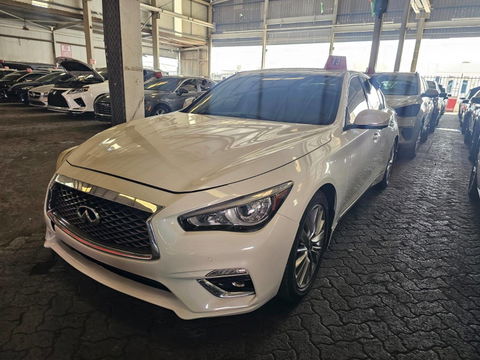 INFINITI Q50