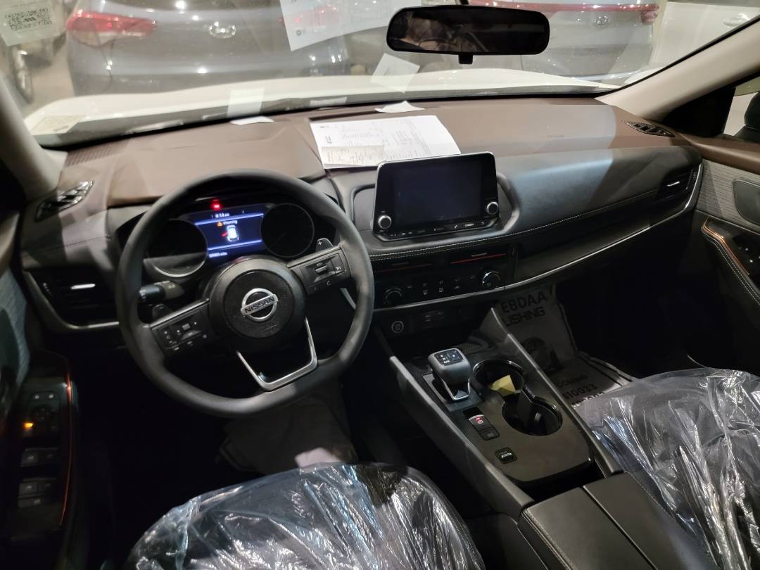 NISSAN ROGUE 2021 - Marhaba Auction Used Cars - Image 6