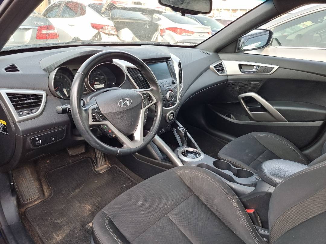 2017 HYUNDAI VELOSTER — 110951 Miles — Lot 323534 — Souq - Marhaba Auctions Used Cars - Image 6