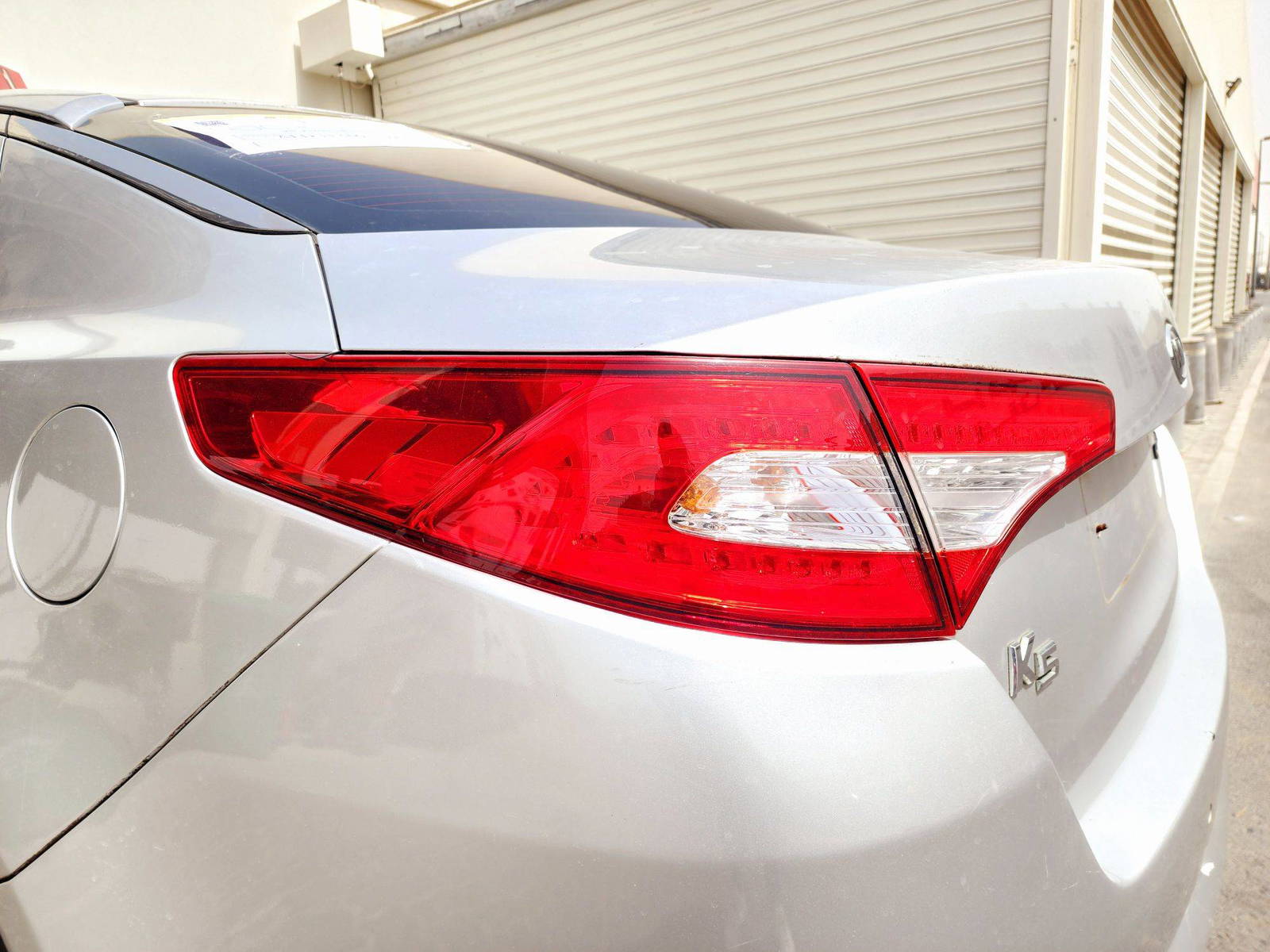 2011 KIA K5 — 244083 KM — Lot 001928 — Souq - Marhaba Auctions Used Cars - Image 12