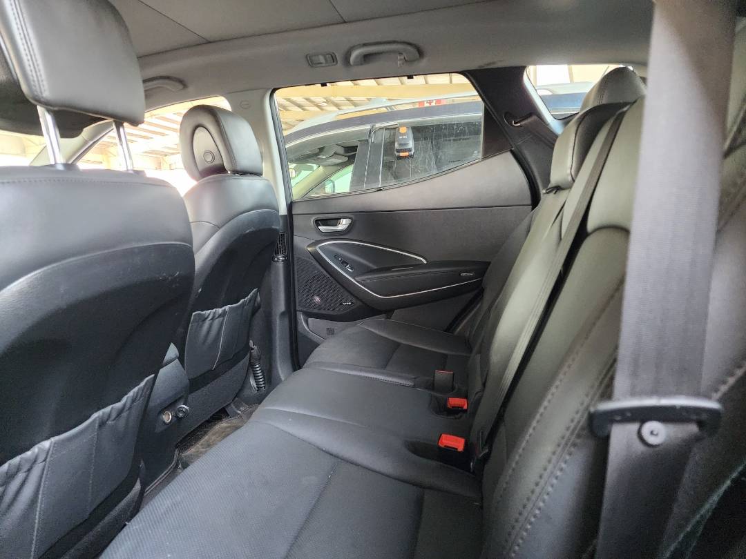 2018 HYUNDAI SANTA FE SPORT — 112272 KM — Lot 508194 — Souq - Marhaba Auctions Used Cars - Image 6