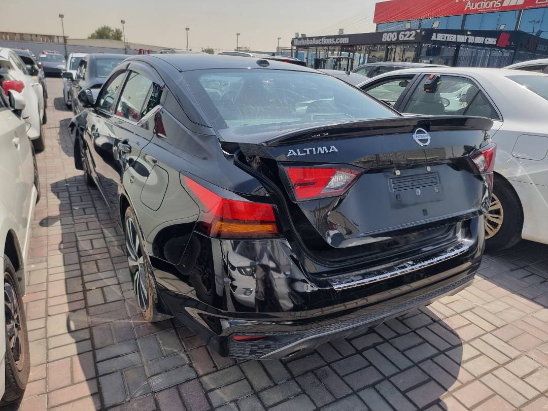 2019 NISSAN ALTIMA — 131991 Miles — Lot 185185 — Ind. 12 - Marhaba Auctions Used Cars - Image 5