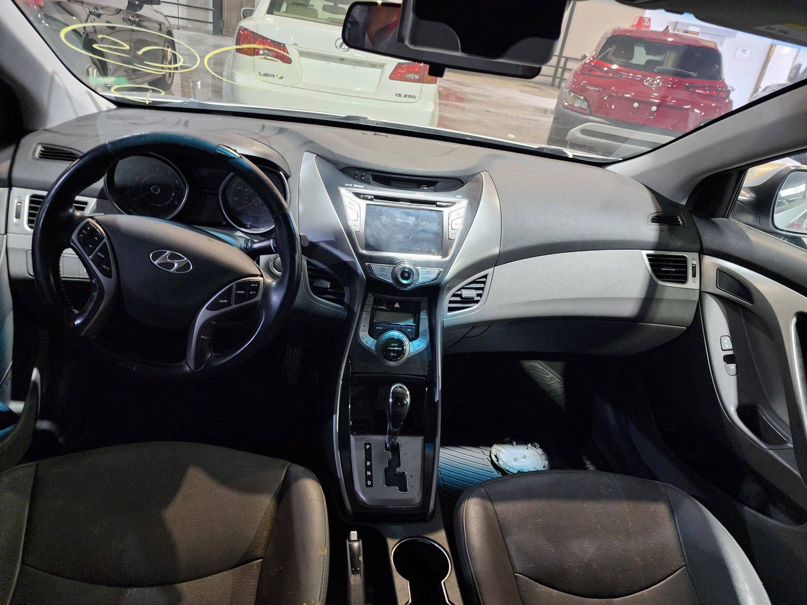 2013 HYUNDAI ELANTRA — 201312 Miles — Lot 75450974 — Al Quoz - Marhaba Auctions Used Cars - Image 8