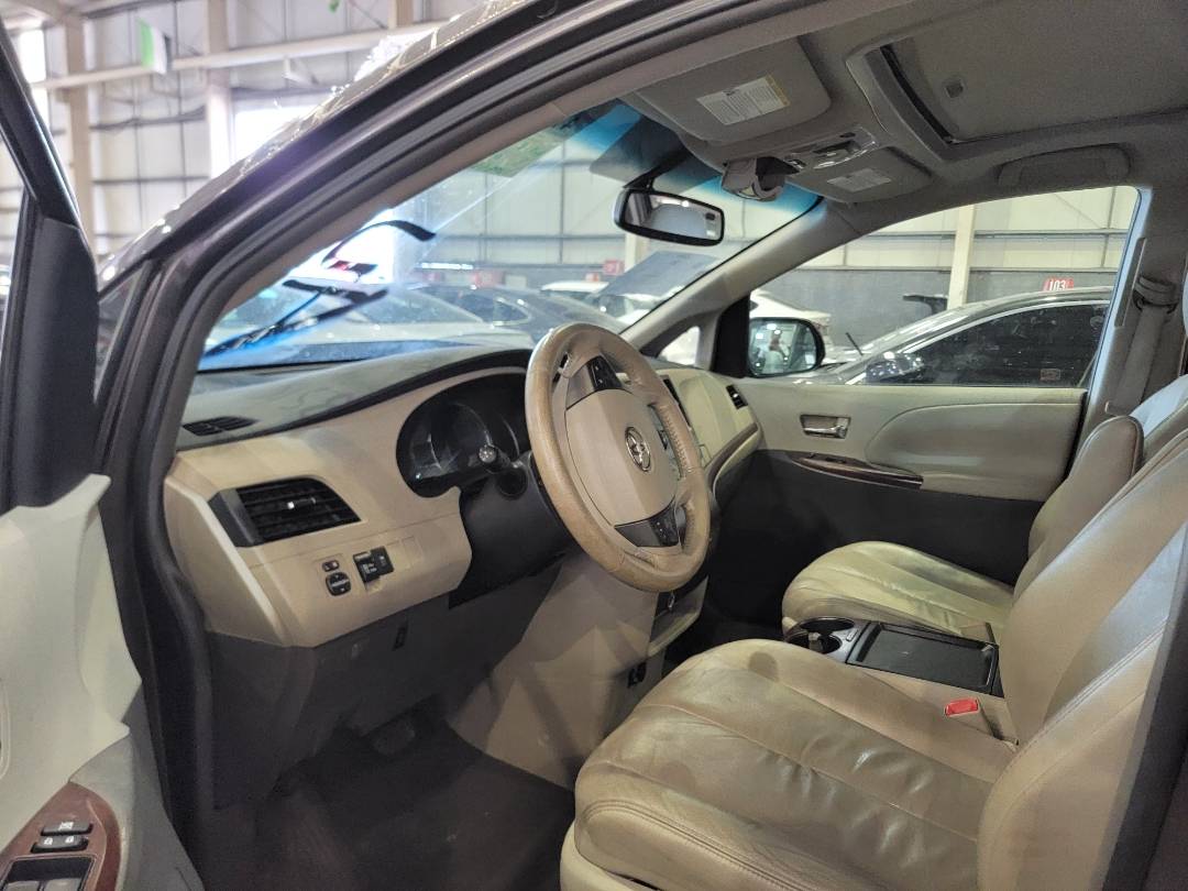 2011 TOYOTA SIENNA — 120956 Miles — Lot BS015848 — Main - Marhaba Auctions Used Cars - Image 6