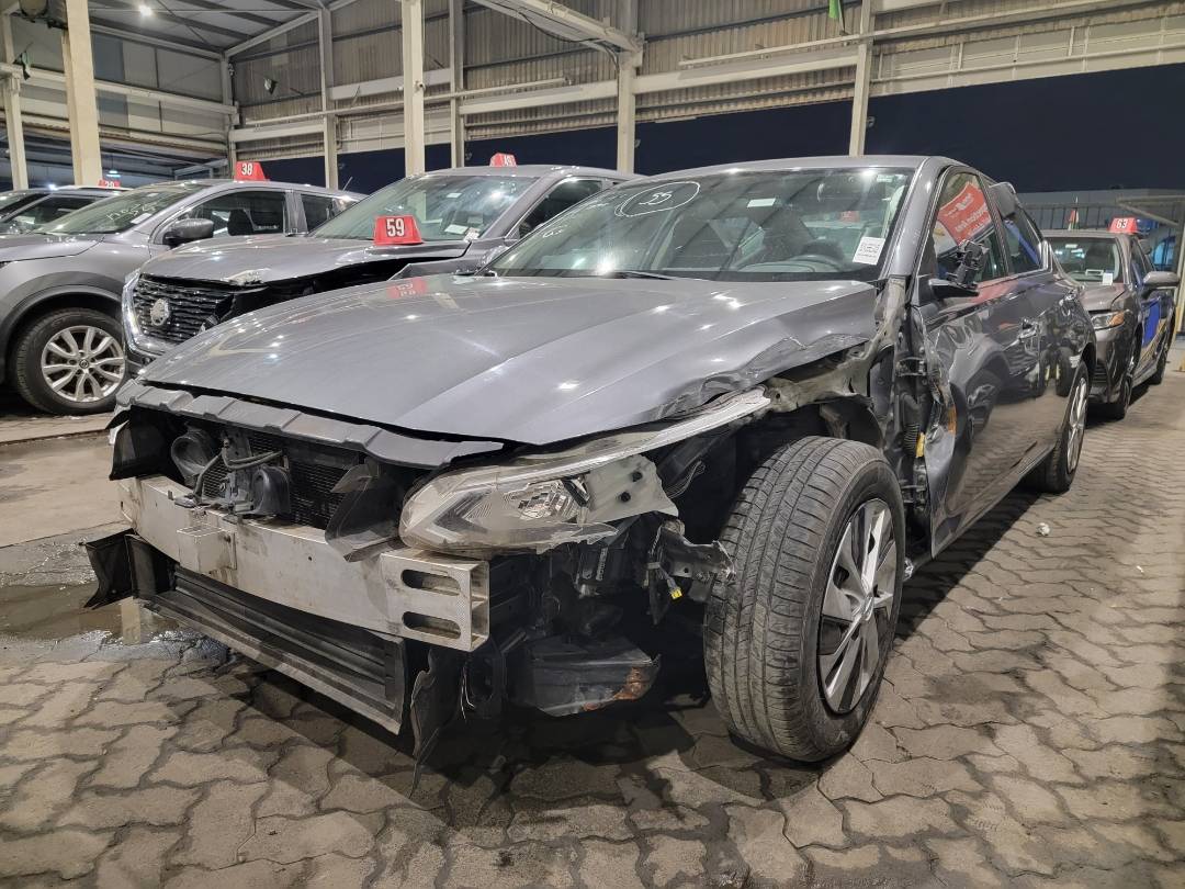 2019 NISSAN ALTIMA — 135144 Miles — Lot KC121275 — Main - Marhaba Auctions Used Cars - Image 4