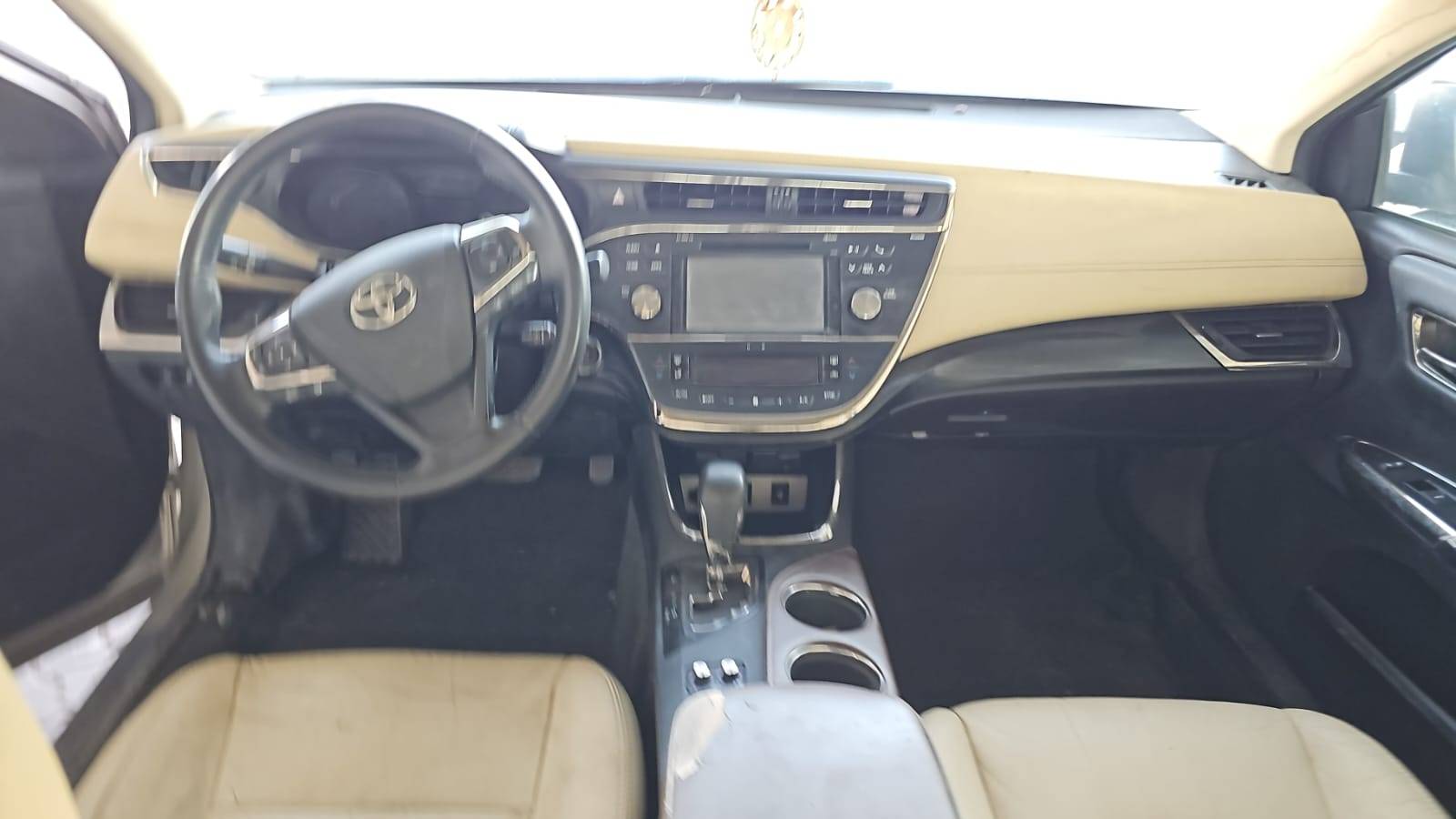 2018 TOYOTA AVALON — 73419 Miles — Lot 1JU272422 — Souq - Marhaba Auctions Used Cars - Image 7