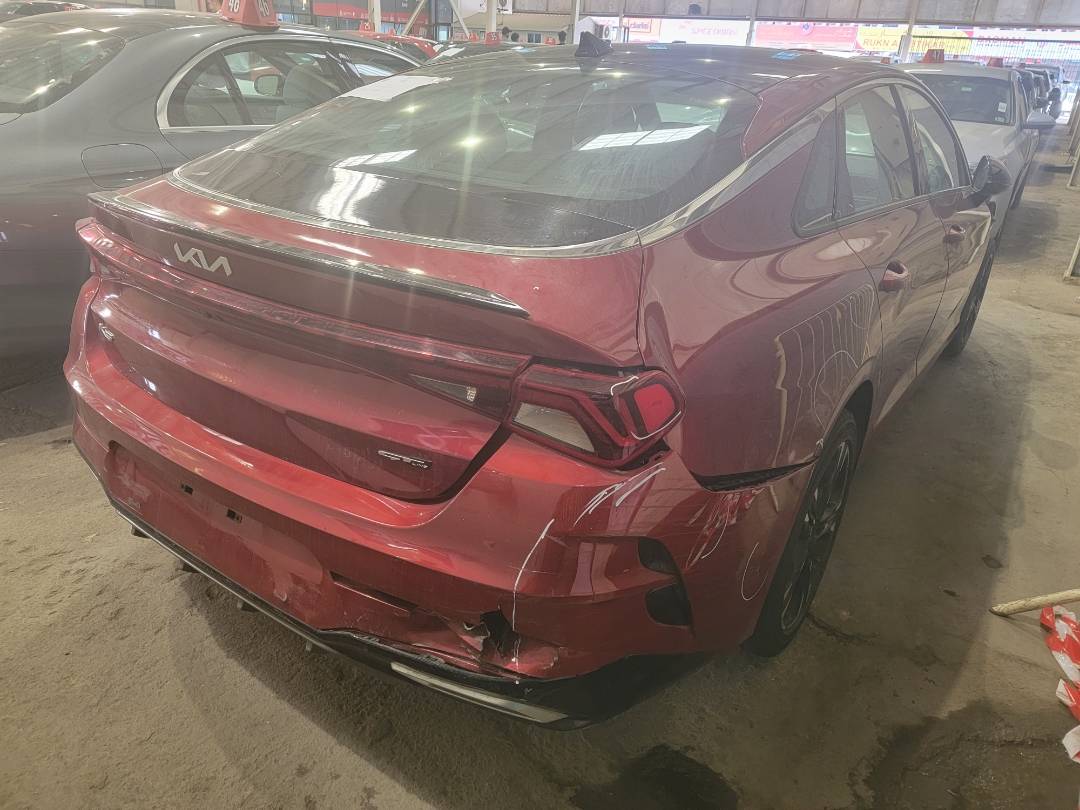 2022 KIA K5 — 89241 KM — Lot 099938 — Main - Marhaba Auctions Used Cars - Image 3