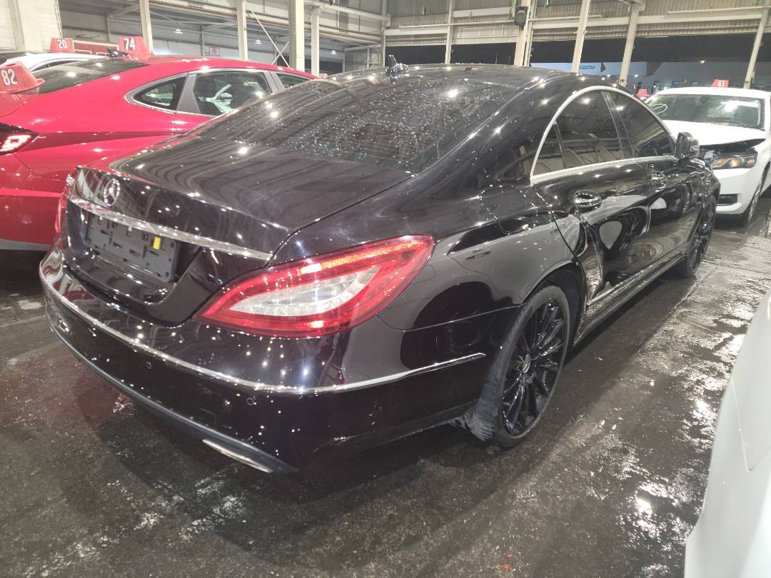 2012 MERCEDES BENZ CLS 350 — 102128 KM — Lot B1CA044664 - Marhaba Auctions Used Cars - Image 3