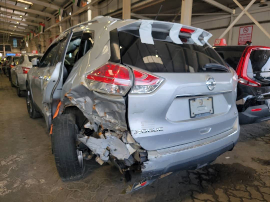 2016 NISSAN ROGUE — 204862 Miles — Lot C778633 — Main - Marhaba Auctions Used Cars - Image 3