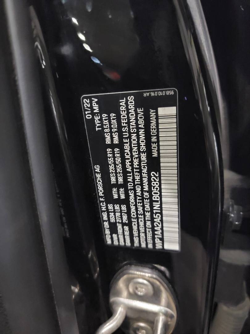 PORSCHE MACAN 2022 - Marhaba Auction Used Cars - Image 7