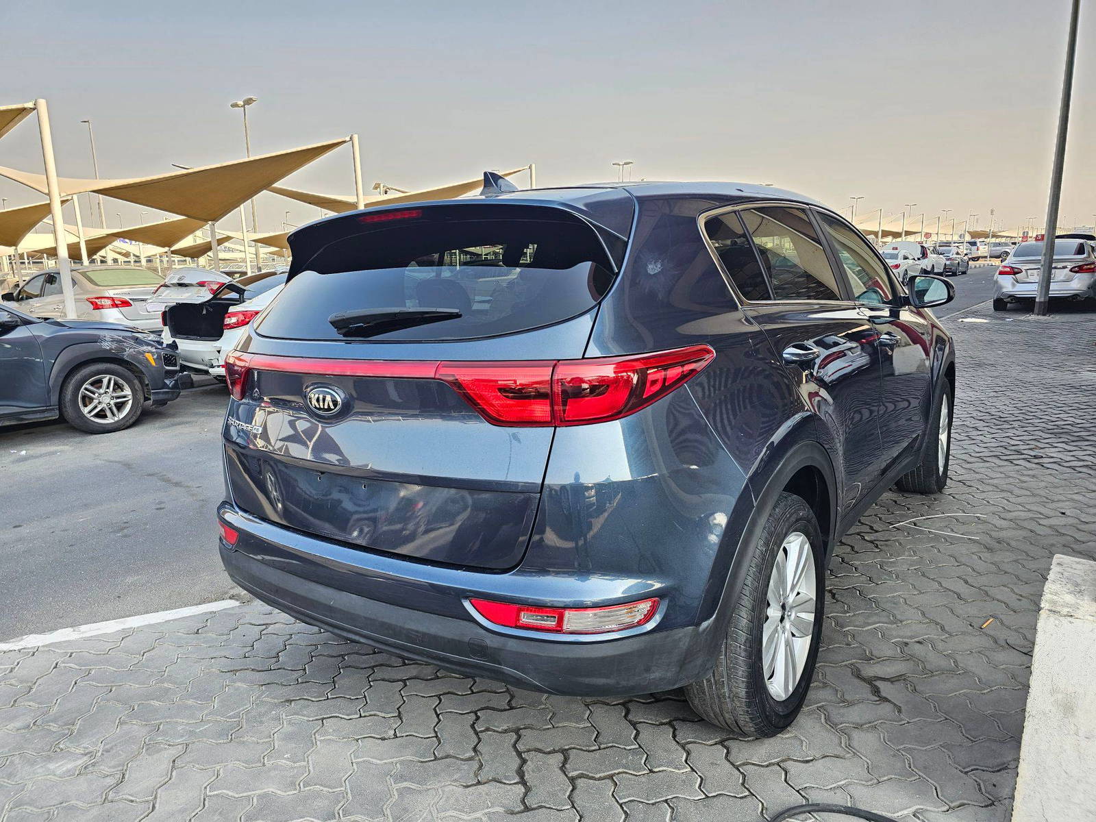 2018 KIA SPORTAGE — 184471 Miles — Lot AC1J7448737 — Souq - Marhaba Auctions Used Cars - Image 4