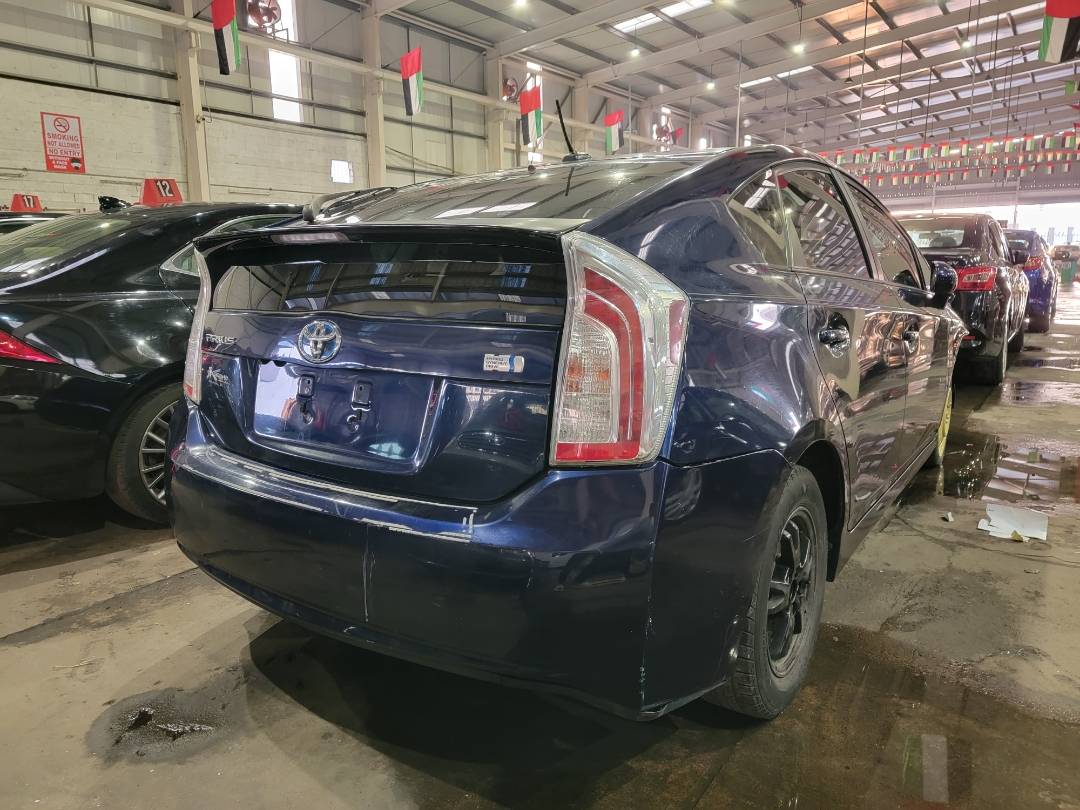 2012 TOYOTA PRIUS — 265328 Miles — Lot 1571457 — Main - Marhaba Auctions Used Cars - Image 3