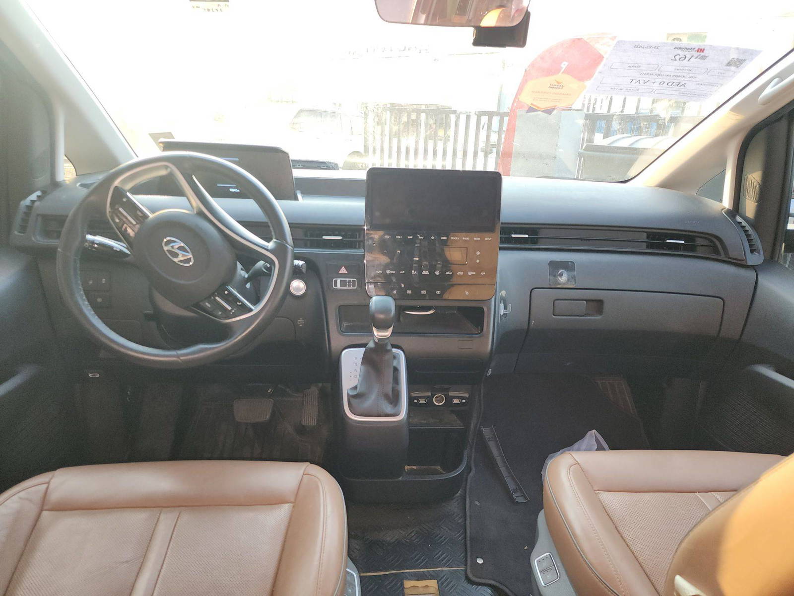 HYUNDAI STARIA 2022 - Marhaba Auction Used Cars - Image 8