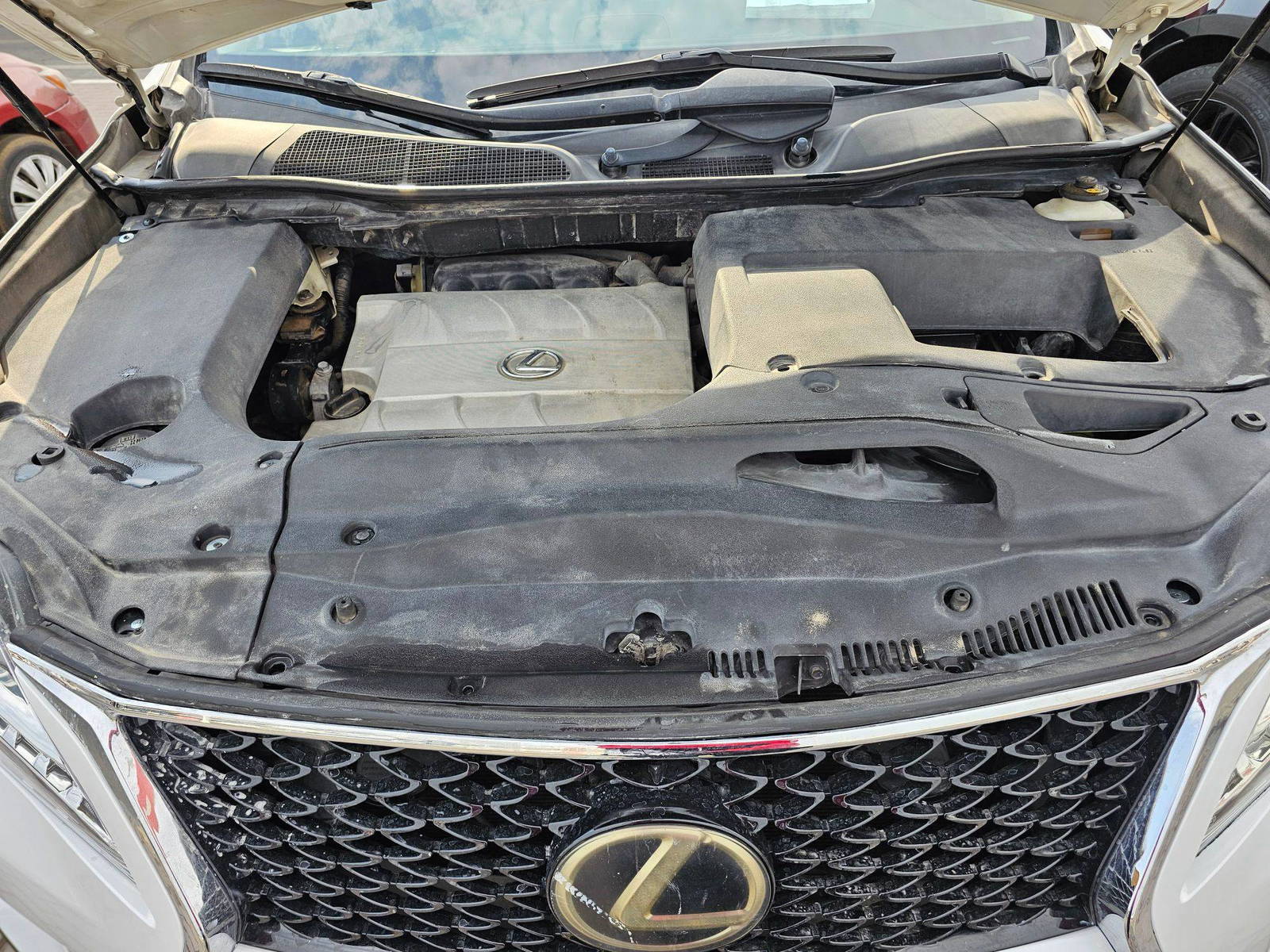 2013 LEXUS RX 350 — 219054 KM — Lot 2451179 — Souq - Marhaba Auctions Used Cars - Image 12