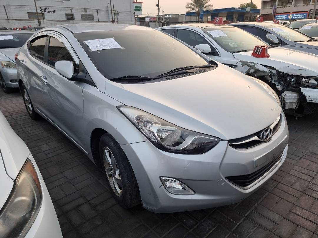 2012 HYUNDAI AVANTE — 185125 KM — Lot 206221 — Ind. 12 - Marhaba Auctions Used Cars - Image 3