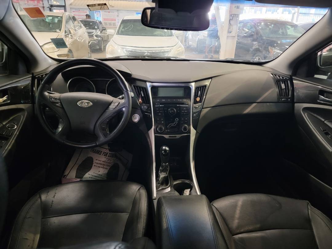 2011 HYUNDAI SONATA — 141235 Miles — Lot XBH119502 — Main - Marhaba Auctions Used Cars - Image 8