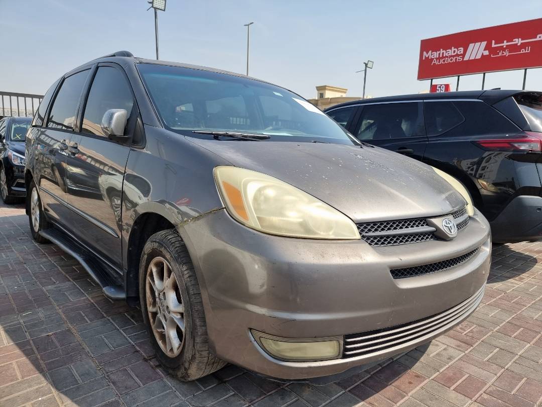 2005 TOYOTA SIENNA — 245325 Miles — Lot 38848950 — Main - Marhaba Auctions Used Cars - Image 10