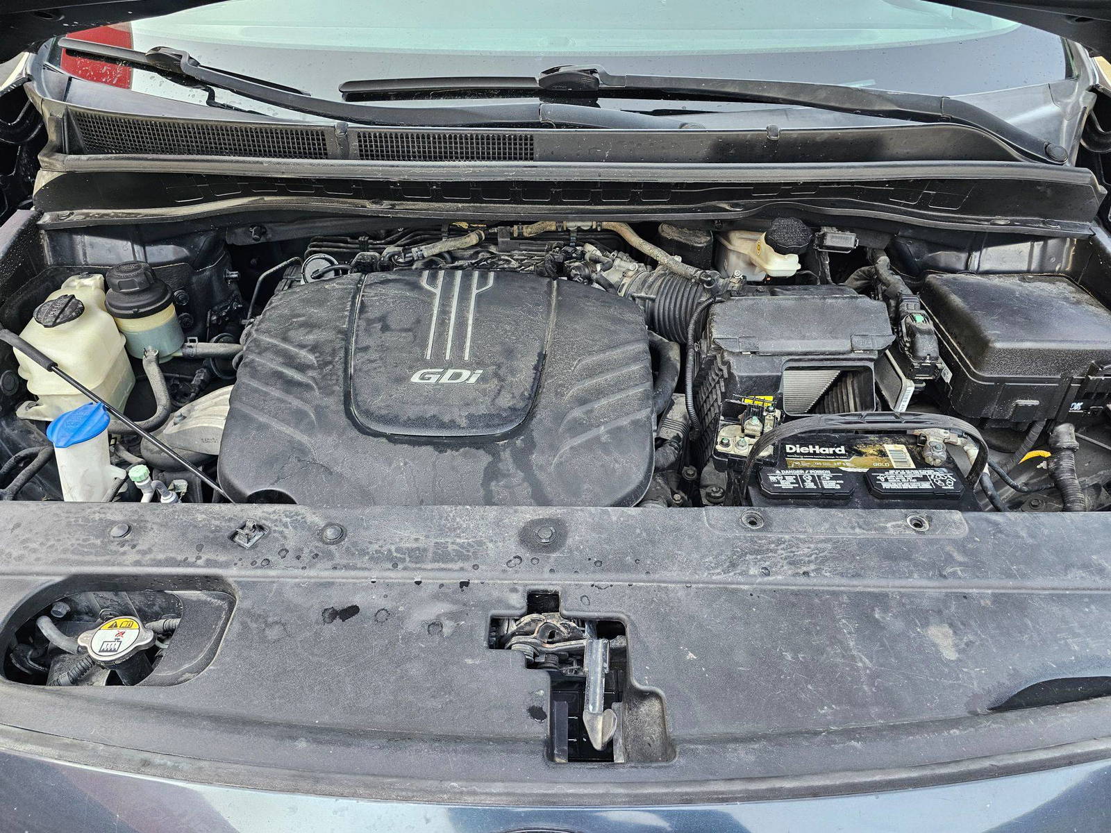2017 KIA SEDONA — 149647 Miles — Lot 8H6219777 — Souq - Marhaba Auctions Used Cars - Image 10