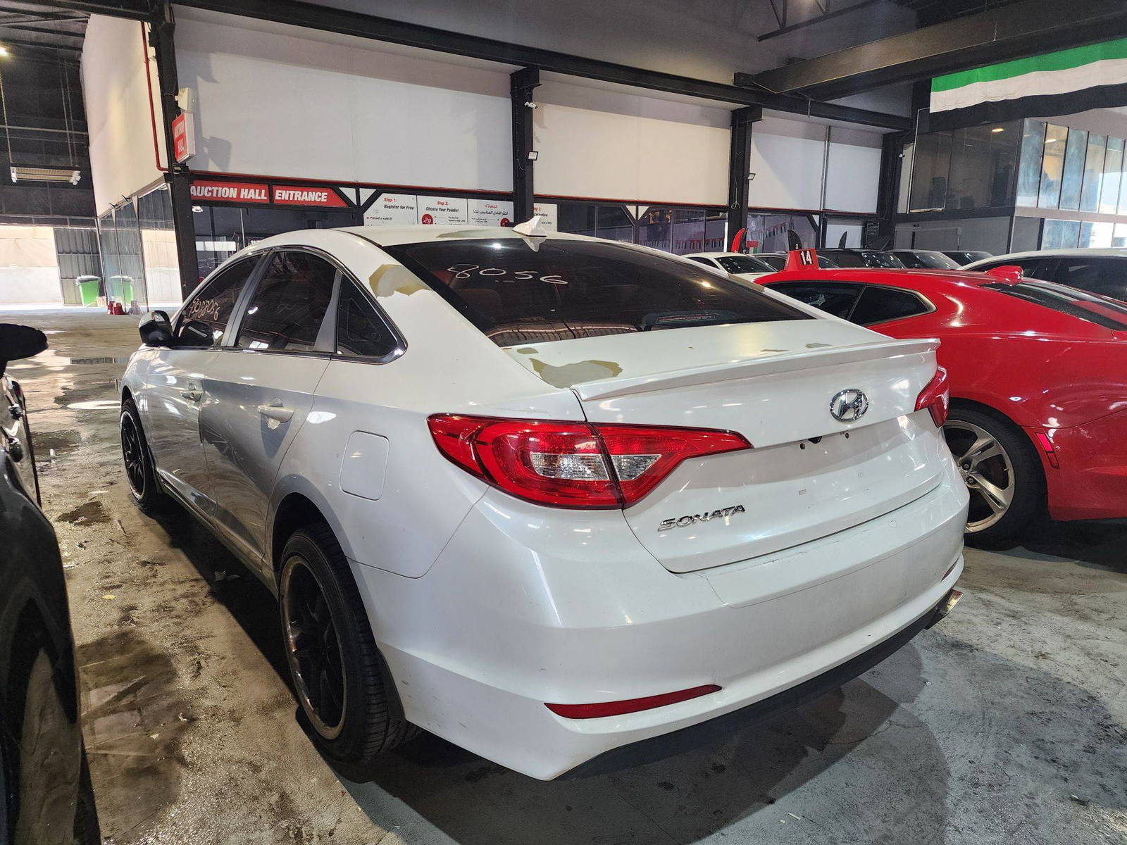 2015 HYUNDAI SONATA — 166439 Miles — Lot 157588 — Al Quoz - Marhaba Auctions Used Cars - Image 6