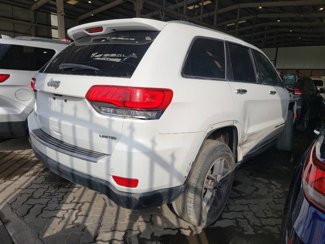 2019 JEEP Grand Cherokee — 132811 Miles — Lot C793586 — Main - Marhaba Auctions Used Cars - Image 3