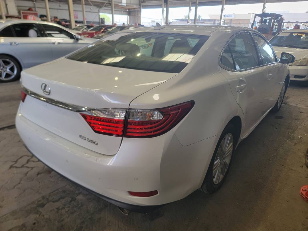 2014 LEXUS ES 350 — 196437 Miles — Lot 9E2107943 — Main - Marhaba Auctions Used Cars - Image 3