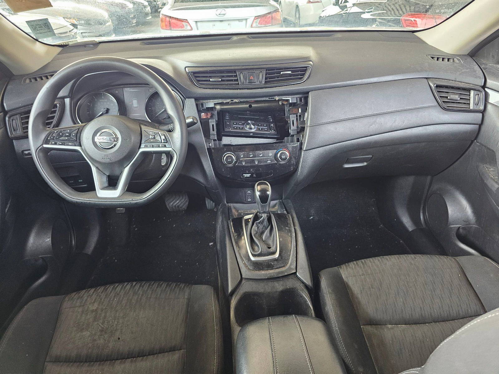 2017 NISSAN ROGUE — 144651 Miles — Lot 883201 — Souq - Marhaba Auctions Used Cars - Image 7