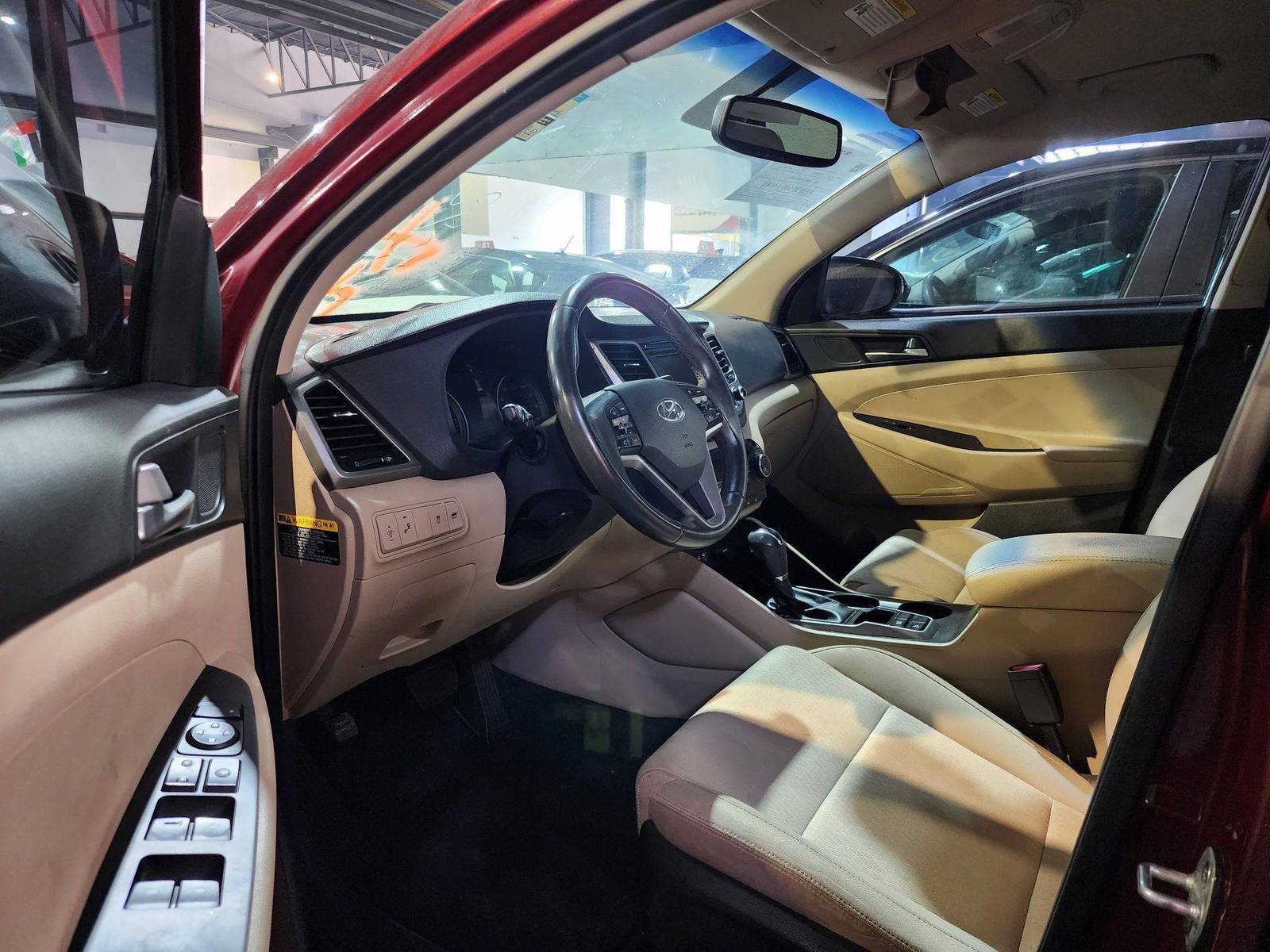 2017 HYUNDAI TUCSON — 122077 Miles — Lot 7577072 — Al Quoz - Marhaba Auctions Used Cars - Image 9