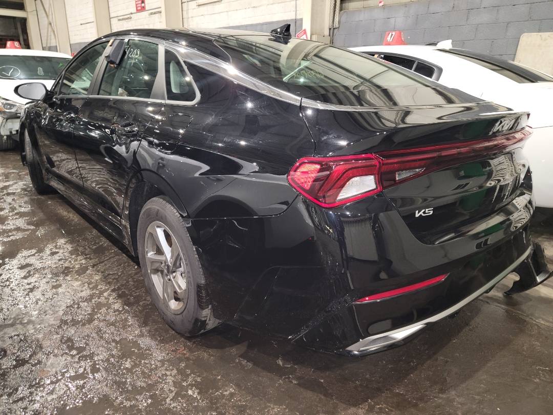 2023 KIA K5 — 6971 Miles — Lot 66304203 - Marhaba Auctions Used Cars - Image 3