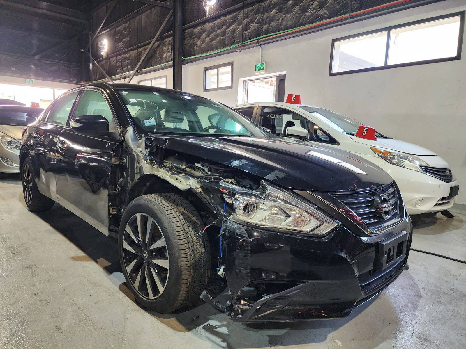 2018 NISSAN ALTIMA — 90080 Miles — Lot 8JC103391 — Al Quoz - Marhaba Auctions Used Cars - Image 4