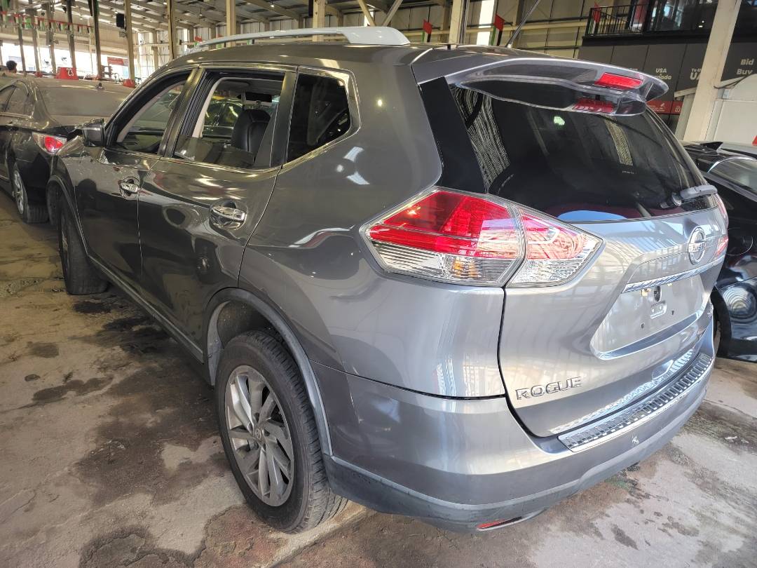 2015 NISSAN ROGUE — 135637 Miles — Lot C862531 — Main - Marhaba Auctions Used Cars - Image 3