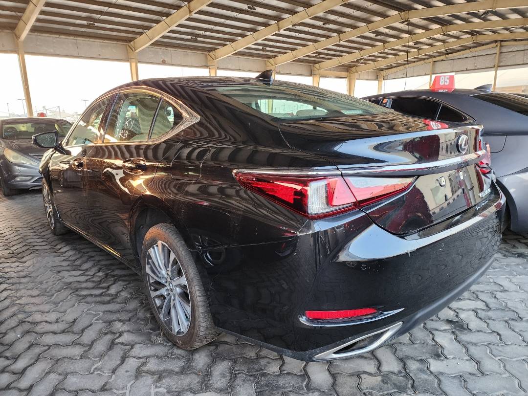 2020 LEXUS ES 350 — 115529 Miles — Lot 55471454 — Main - Marhaba Auctions Used Cars - Image 6