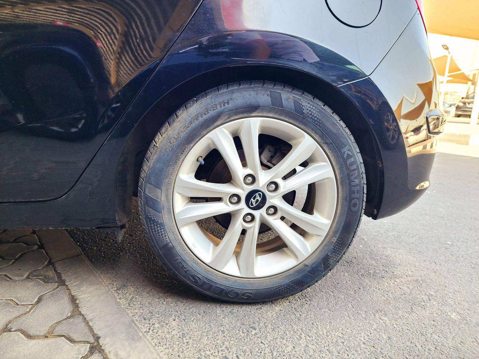 2009 HYUNDAI i30 — 103759 KM — Lot P9U185482 — Souq - Marhaba Auctions Used Cars - Image 11