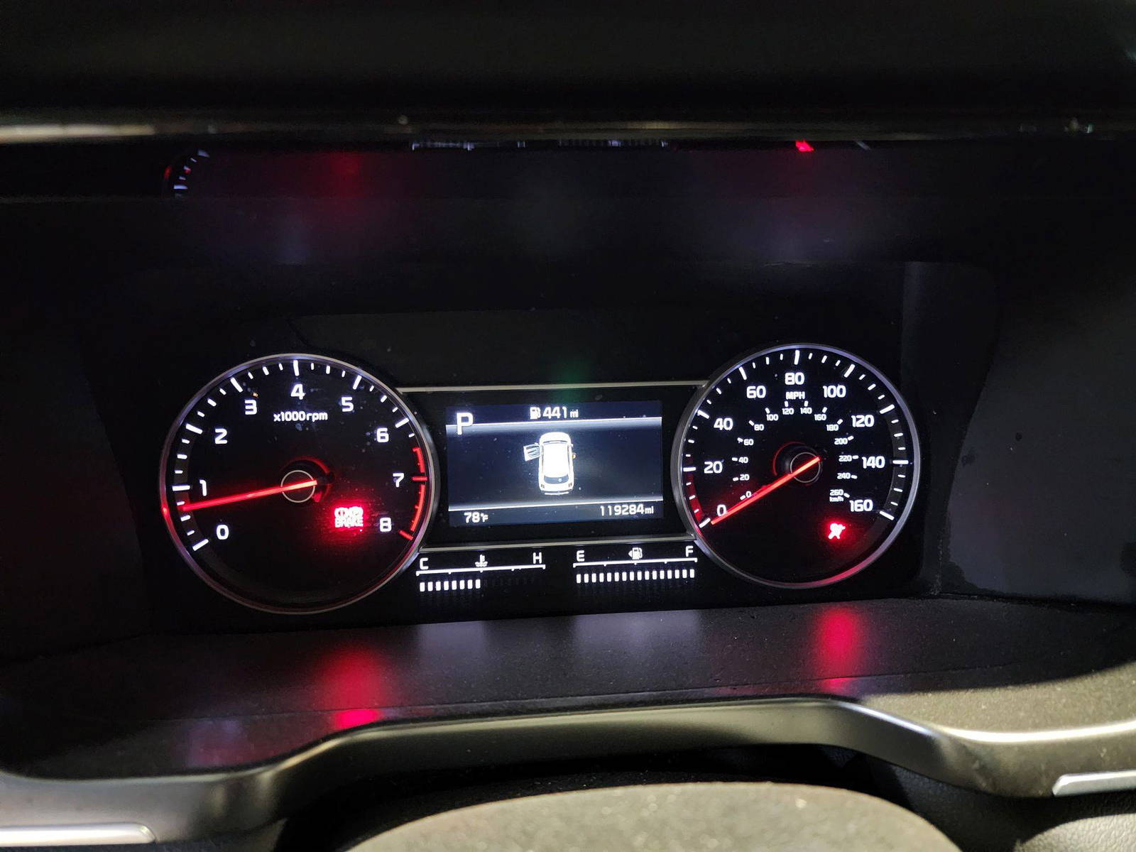 2021 KIA SORENTO — 119284 Miles — Lot 47164794 — Al Quoz - Marhaba Auctions Used Cars - Image 11