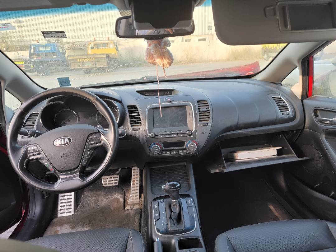 2017 KIA FORTE — 127236 KM — Lot 106019 — Main - Marhaba Auctions Used Cars - Image 7
