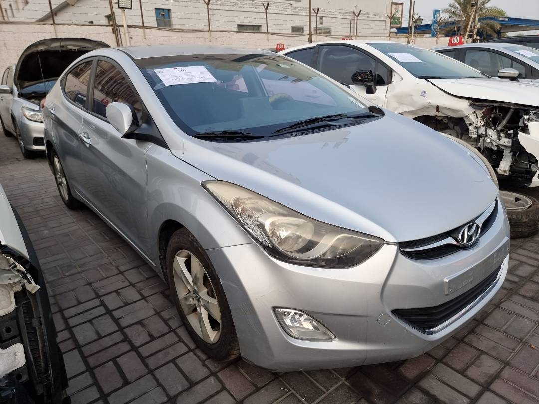 2013 HYUNDAI AVANTE — 132747 KM — Lot 815406 — Ind. 12 - Marhaba Auctions Used Cars - Image 3