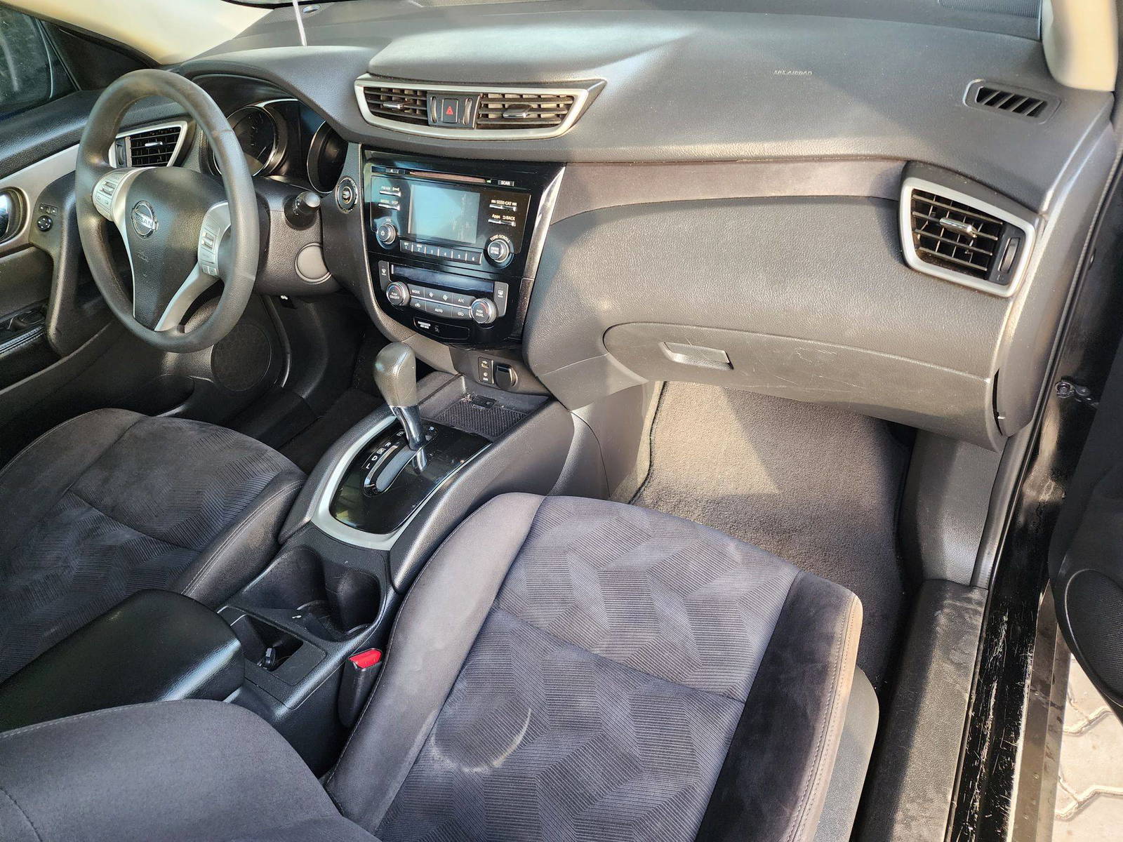 2015 NISSAN ROGUE — 166160 Miles — Lot 69912373 - Marhaba Auctions Used Cars - Image 5