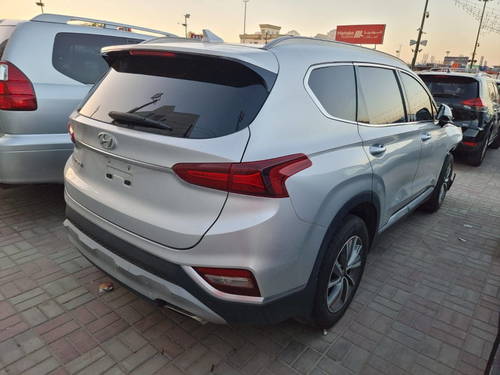 2019 HYUNDAI SANTA FE for sale at Marhaba Auctions